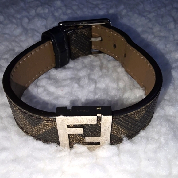 Fendi FF-Plaque Monogram Reversible Bracelet - Picture 2 of 9